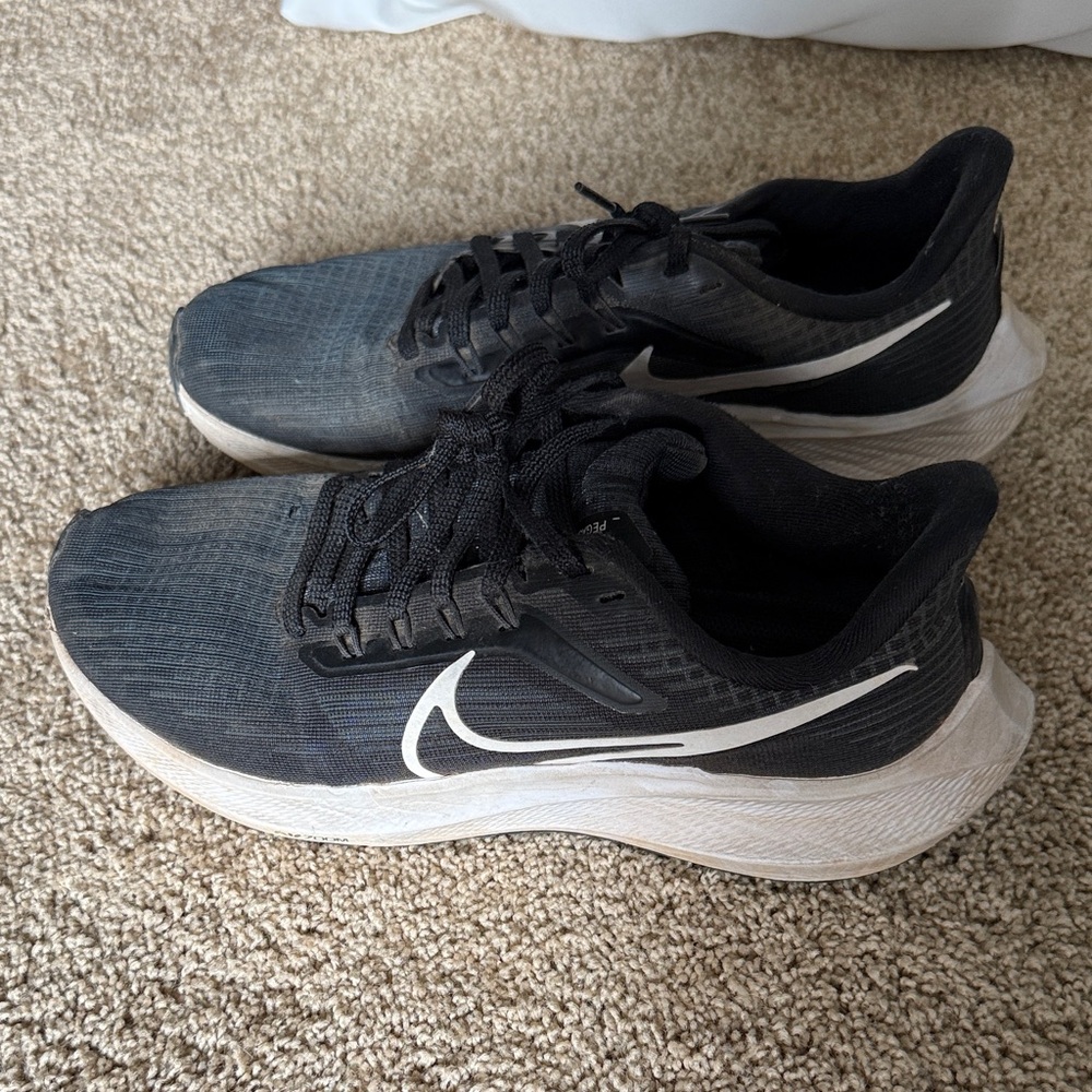 Nike Black and White Athletic Sneakers